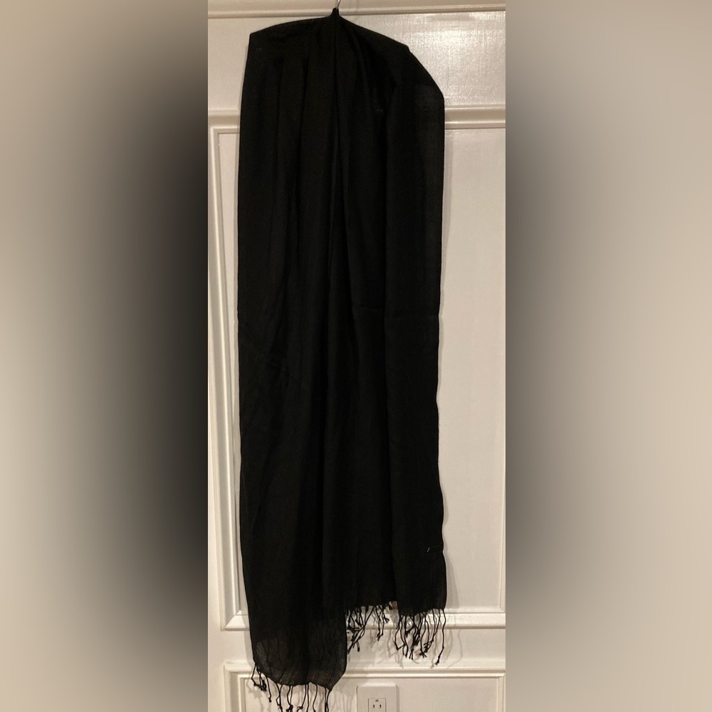 Black Pashmina